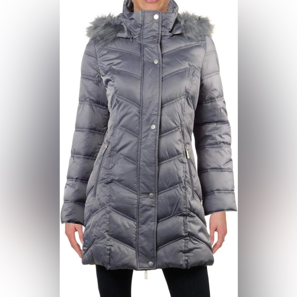 Kenneth Cole New York Women's Gray Quilted Chevron coat XS